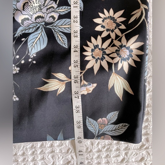 Vince Camuto Floral Navy Blue White Puff Sleeve Sheath Dress Size M 10 - Picture 14 of 15